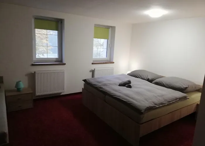 Svaty Petr Gasthuis Boží Dar